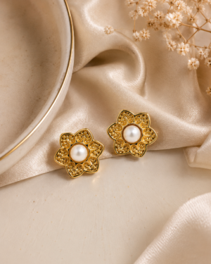 Golden Daisy Pearl Earrings - Image 3