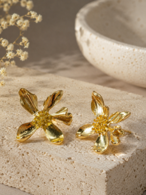 Golden Bloom Flower Earrings - Image 3