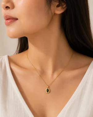 Black Stone Minimal Pendant Necklace - Image 2