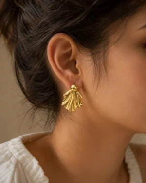 Veloura Sculpted Fan Earrings - Image 2