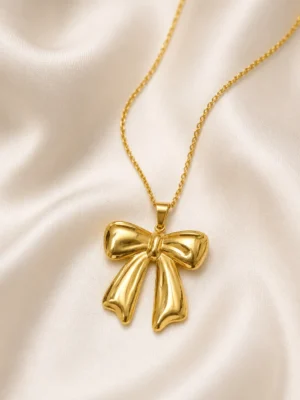 Golden Ribbon necklace worn by woman