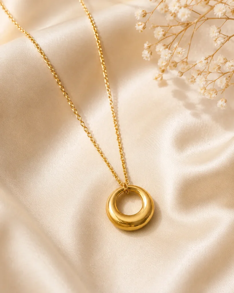 Golden circular ring pendant necklace for women